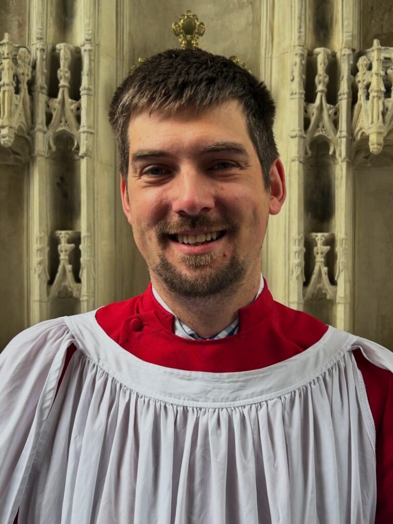 Simon Earl